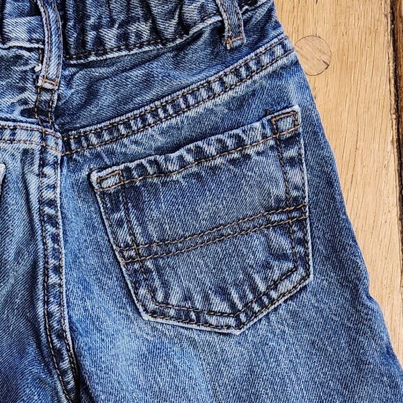 Children's Place Boys Light Wash Straight Leg Jeans Size 4 - Picture 11 of 11